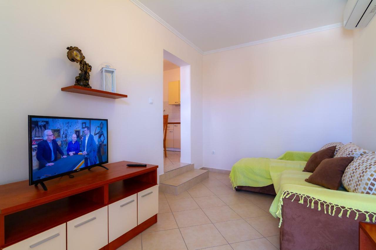 Banjol Apartman Haus Maja מראה חיצוני תמונה